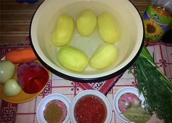 Troškintos bulvės su daržovėmis: receptas Troškintos bulvės su daržovėmis puode
